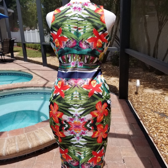 New York and company floral dress - Picture 2 of 4